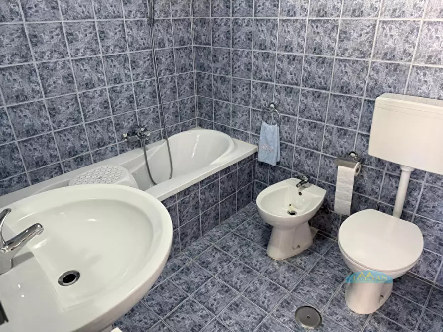 Immagine 15 di Casa indipendente in vendita  in Via Principalli a Ceglie Messapico