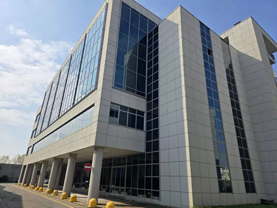 Immagine 4 di Ufficio in affitto  in Corso Unione Sovietica 612 a Torino