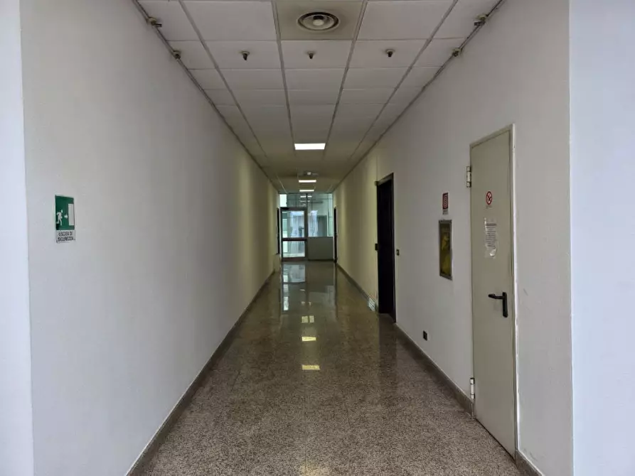 Immagine 10 di Ufficio in affitto  in Corso Unione Sovietica 612 a Torino