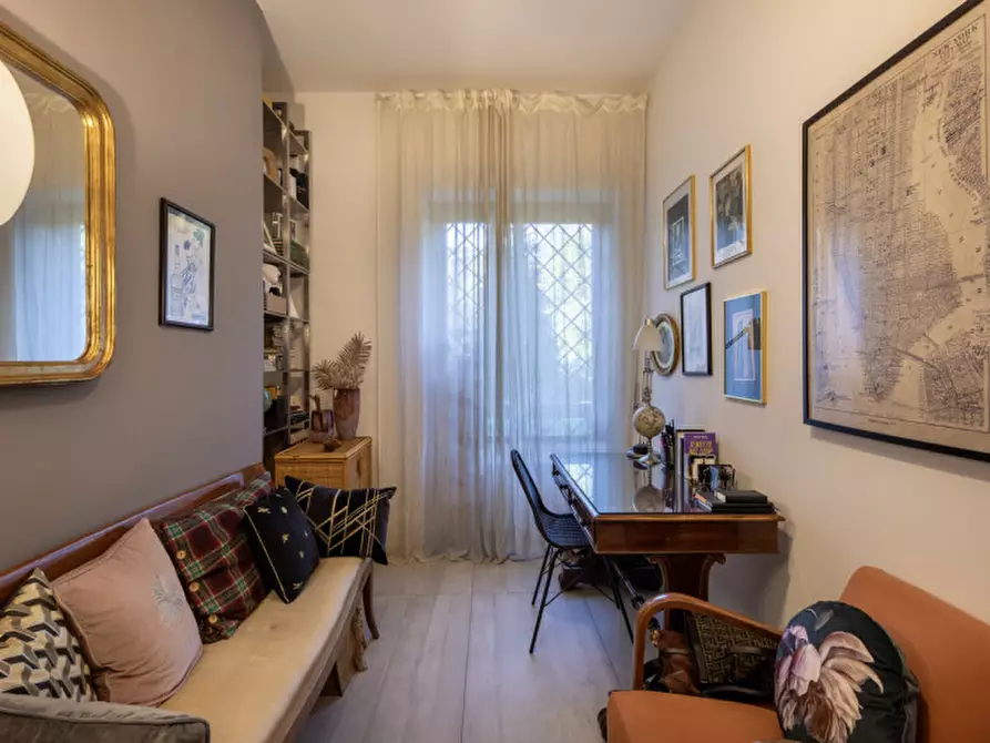 Immagine 13 di Appartamento in vendita  in Via dei Faggella a Roma