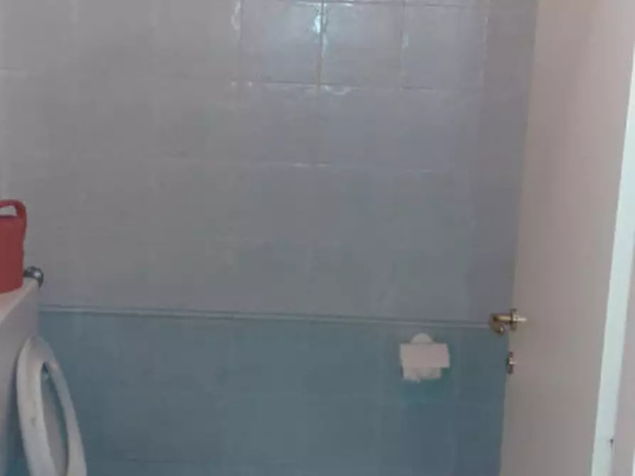 Immagine 4 di Negozio in vendita  in Via Antonio Vivaldi a Camposampiero