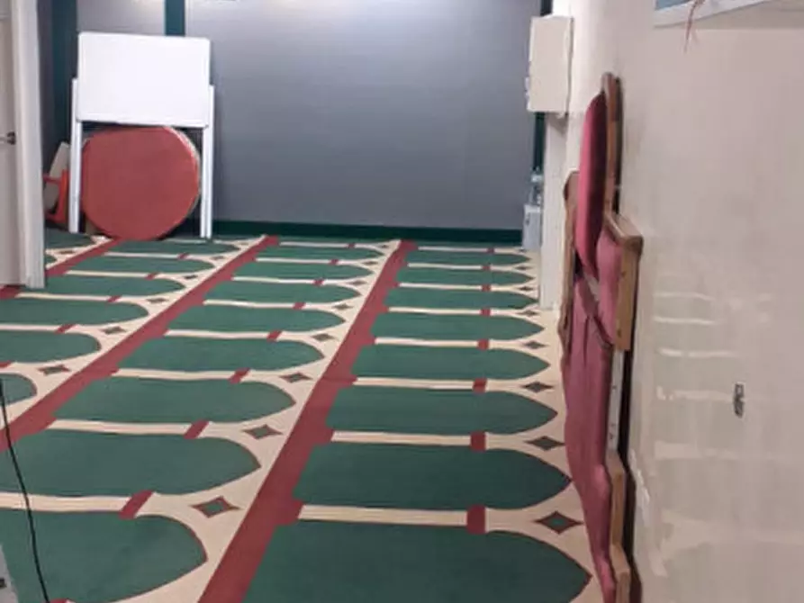 Immagine 6 di Negozio in vendita  in Via Antonio Vivaldi a Camposampiero