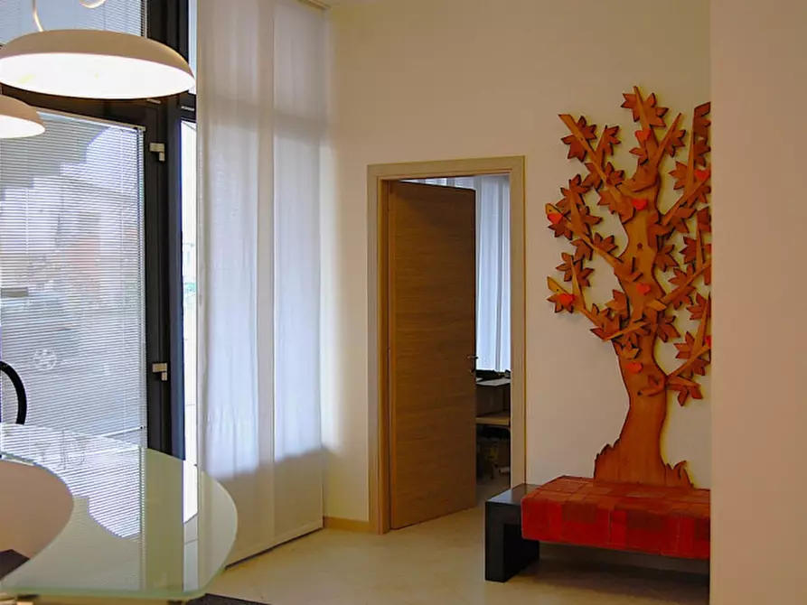 Immagine 4 di Negozio in vendita  in Via Roma a Saccolongo