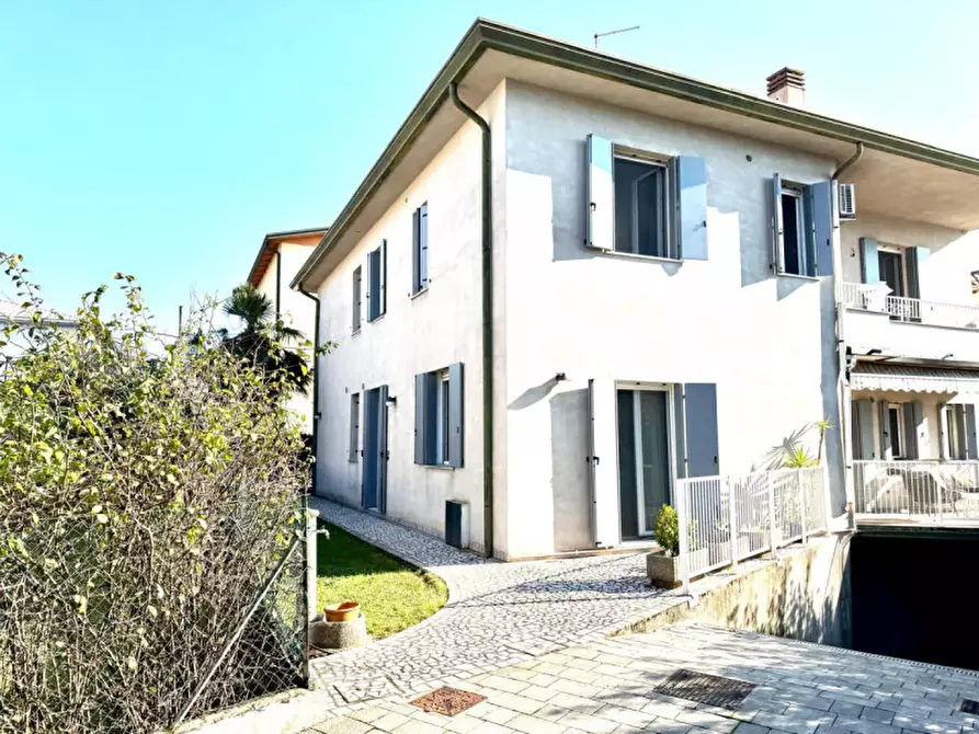 Immagine 18 di Appartamento in vendita  in Via Santa Lucia a Albignasego