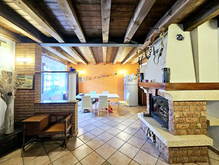 Immagine 7 di Casa indipendente in vendita  in VIA CANEVA a Ospedaletto Euganeo