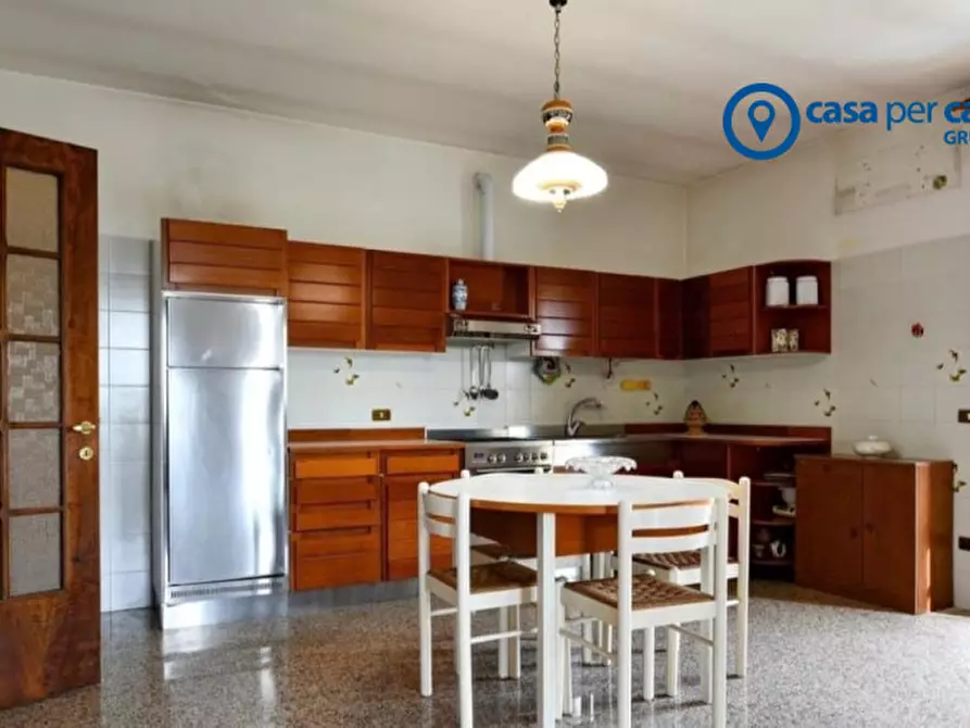 Immagine 3 di Casa indipendente in vendita  in Via Primo Maggio a Sant'elena