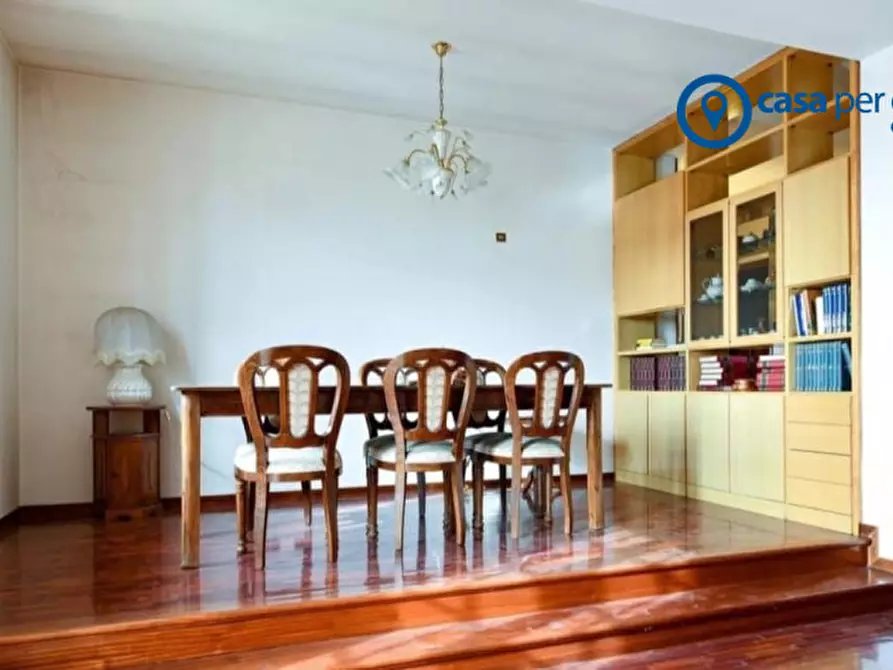 Immagine 5 di Casa indipendente in vendita  in Via Primo Maggio a Sant'elena