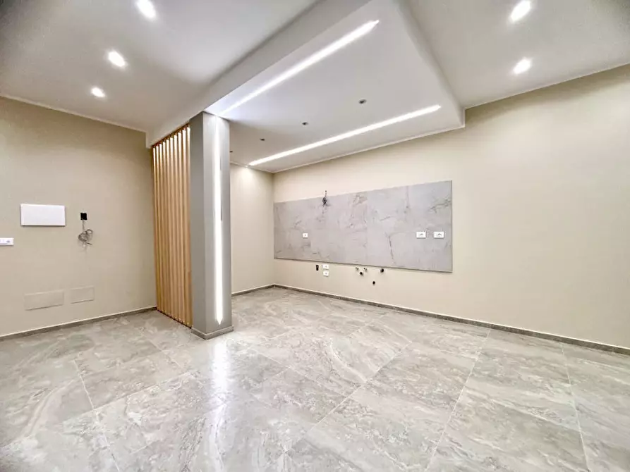 Immagine 3 di Appartamento in vendita  in Via Gregorio Ugdulena a Palermo