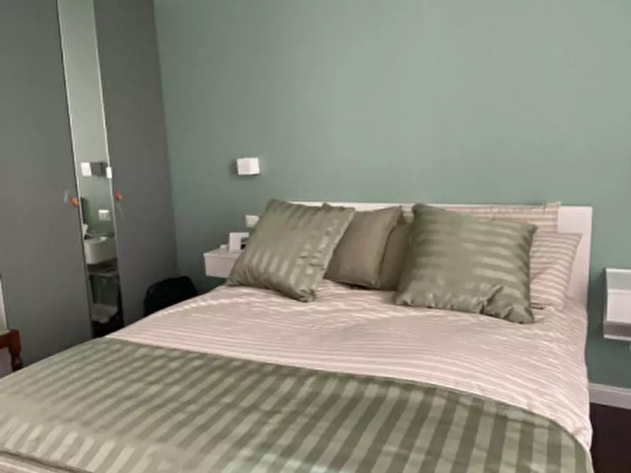 Immagine 4 di Appartamento in affitto  in Via Luigi Masi a Roma