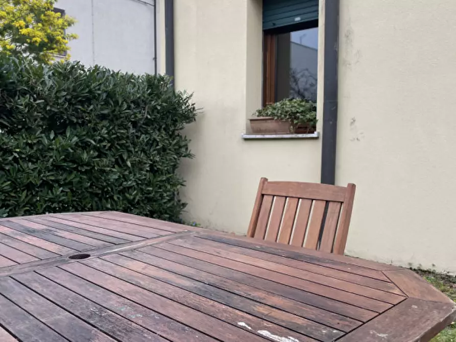 Immagine 6 di Appartamento in vendita  a Vicenza