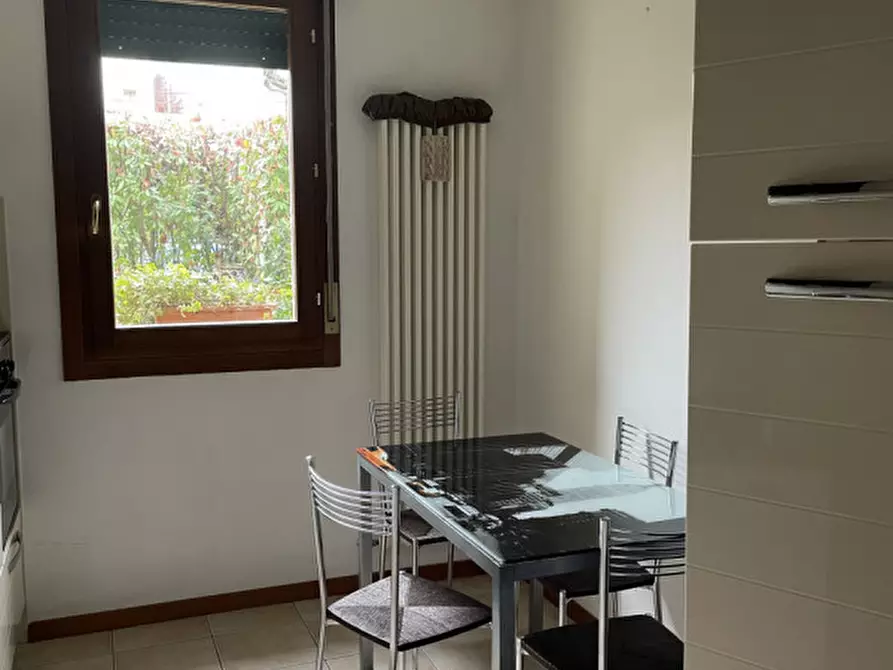 Immagine 13 di Appartamento in vendita  a Vicenza