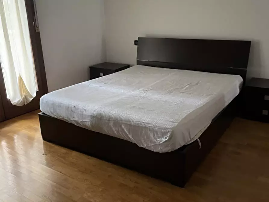 Immagine 16 di Appartamento in vendita  a Vicenza