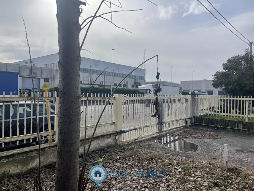 Immagine 9 di Capannone industriale in vendita  in Via Alcide De Gasperi, 14 a Saccolongo