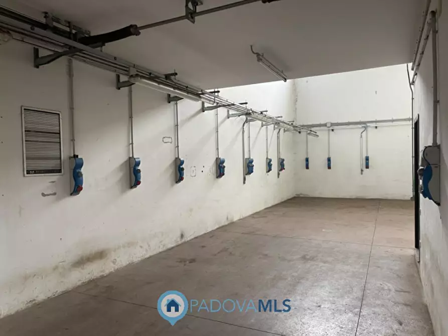 Immagine 35 di Capannone industriale in vendita  in Via Alcide De Gasperi, 14 a Saccolongo