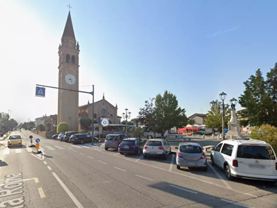 Immagine 5 di Attività commerciale in vendita  a Pianiga