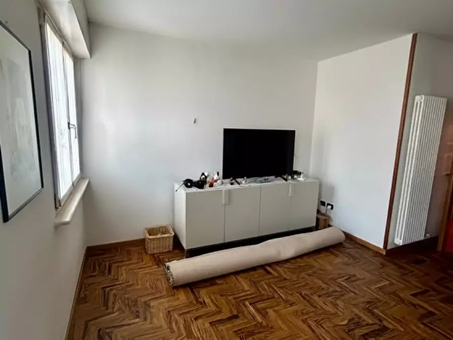 Immagine 3 di Appartamento in vendita  in via Berlina 7 a Trento