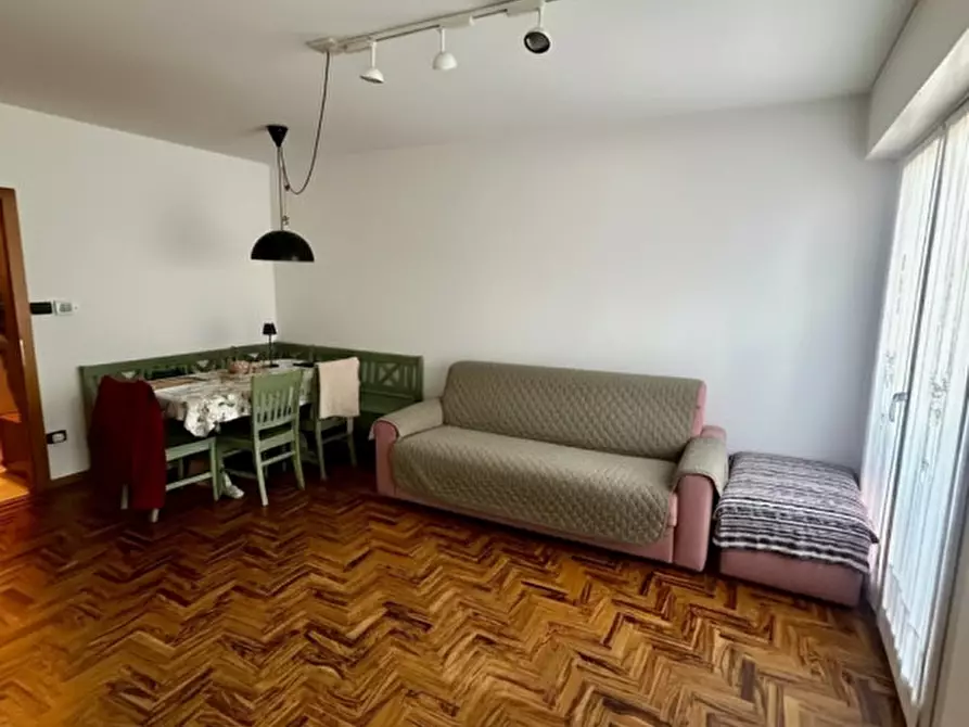 Immagine 4 di Appartamento in vendita  in via Berlina 7 a Trento