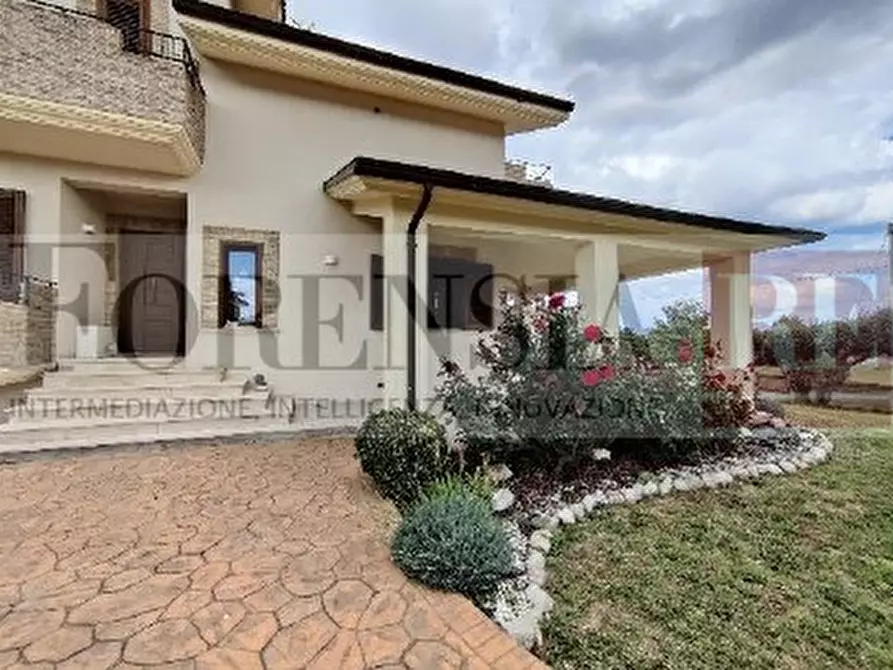 Immagine 4 di Villa in vendita  in Contrada Piano Croce, 2 a Pollutri