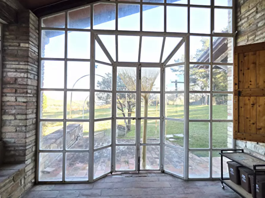 Immagine 5 di Villa in vendita  a Perugia