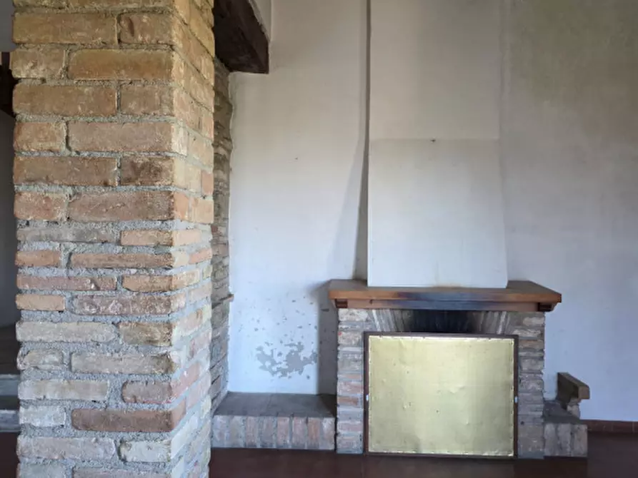 Immagine 10 di Villa in vendita  a Perugia