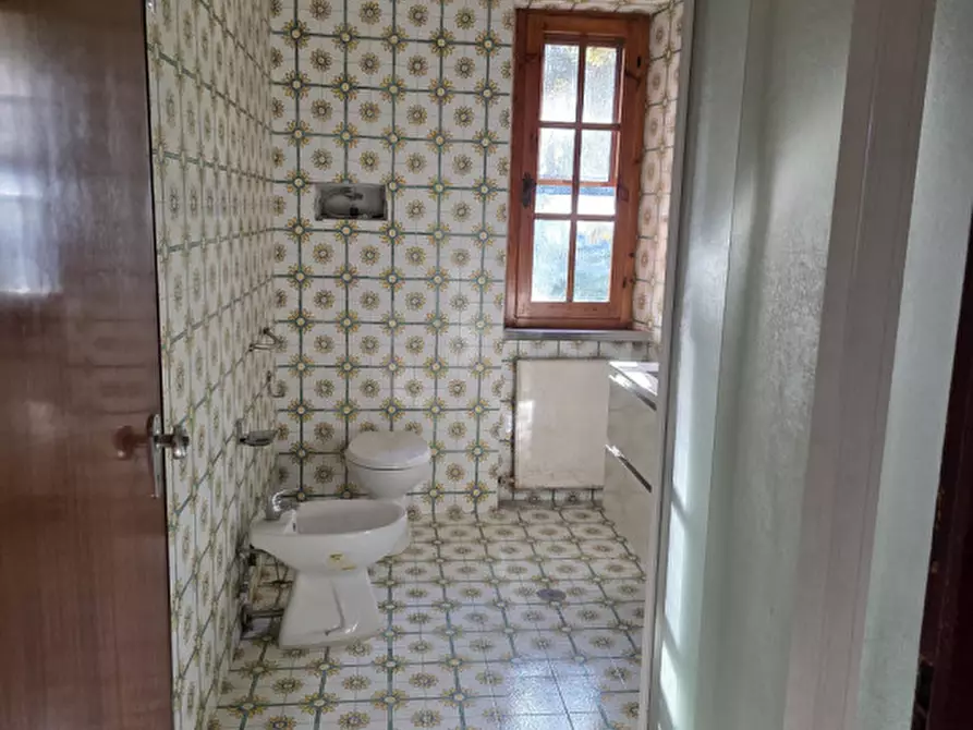 Immagine 21 di Villa in vendita  a Perugia