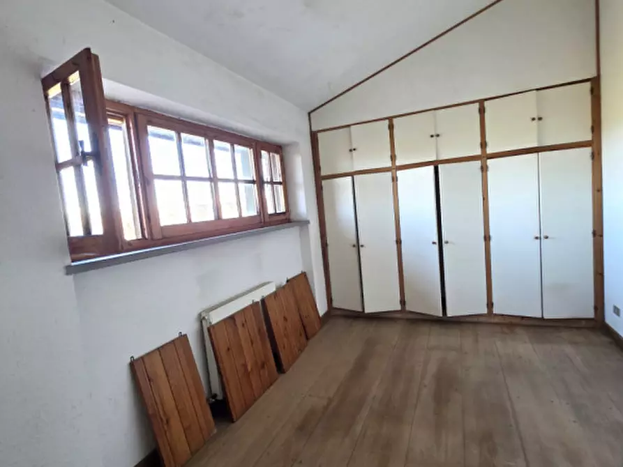 Immagine 32 di Villa in vendita  a Perugia