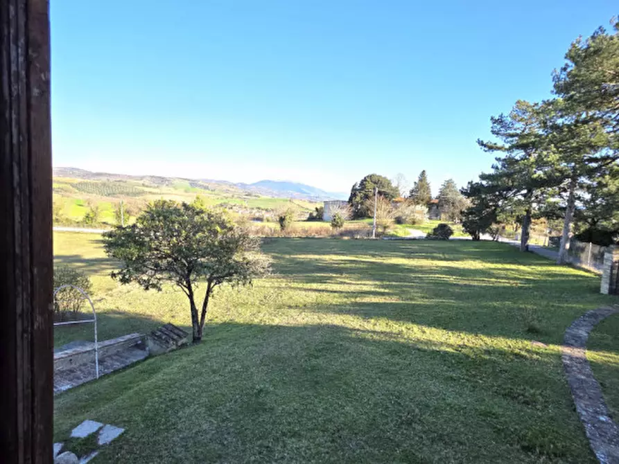 Immagine 35 di Villa in vendita  a Perugia