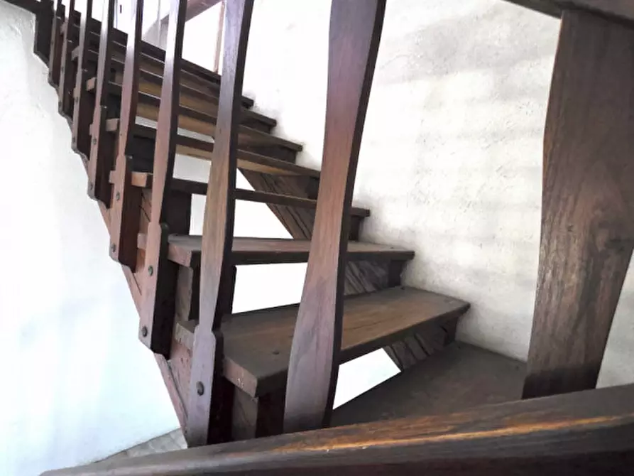 Immagine 37 di Villa in vendita  a Perugia