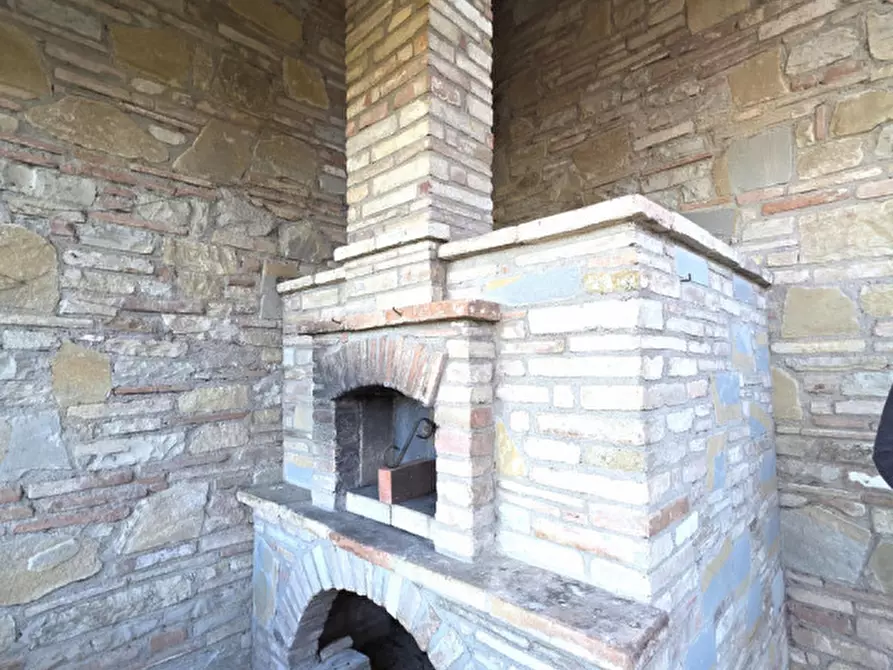 Immagine 41 di Villa in vendita  a Perugia