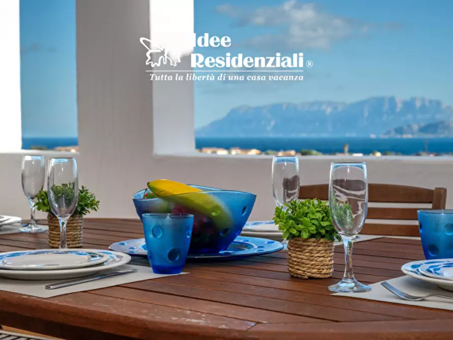 Immagine 1 di Appartamento in vendita  a Olbia