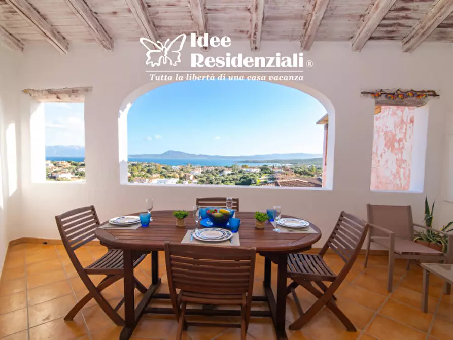 Immagine 2 di Appartamento in vendita  a Olbia