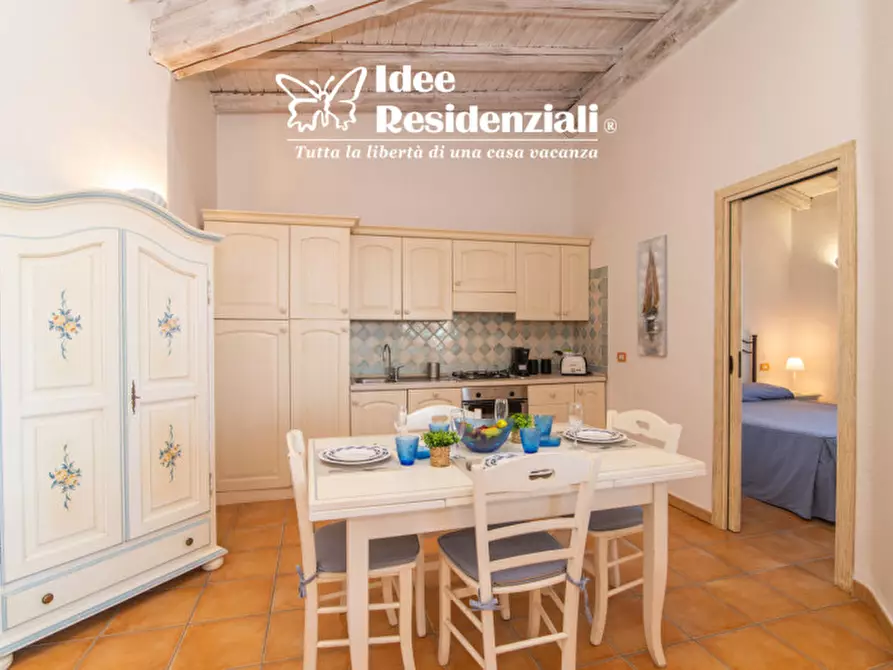 Immagine 8 di Appartamento in vendita  a Olbia