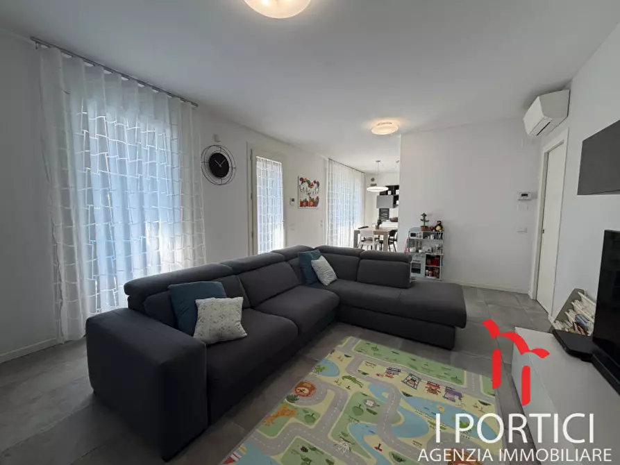 Immagine 3 di Appartamento in vendita  in Via Papa Giovanni XXIII a Massanzago