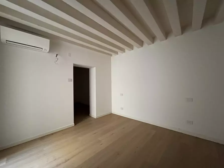 Immagine 16 di Appartamento in vendita  in via verci a Bassano Del Grappa