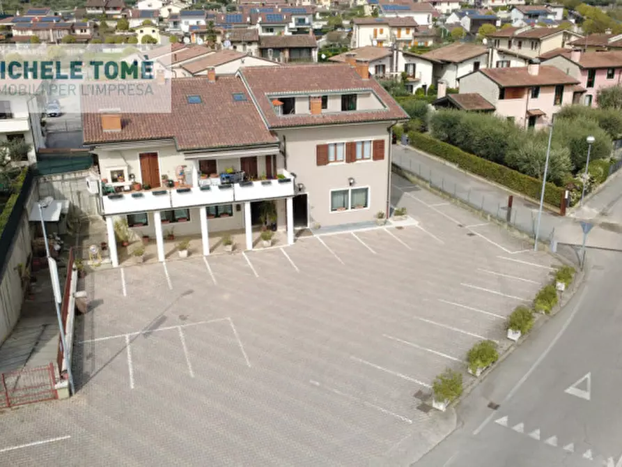 Immagine 23 di Negozio in affitto  in strada provinciale 4 a Sant'ambrogio Di Valpolicella