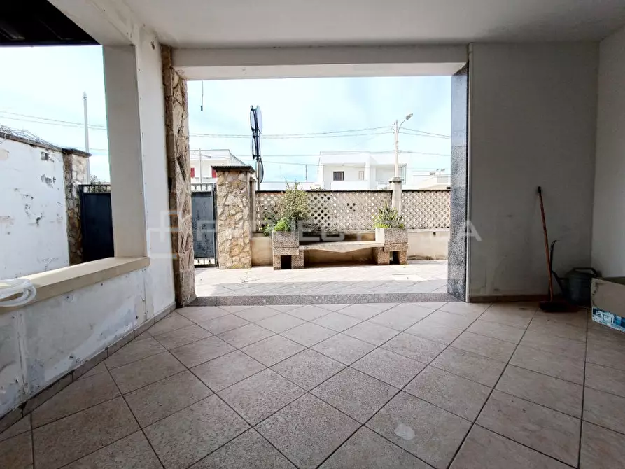 Immagine 6 di Casa bifamiliare in vendita  in via Isonzo 16 a Melendugno