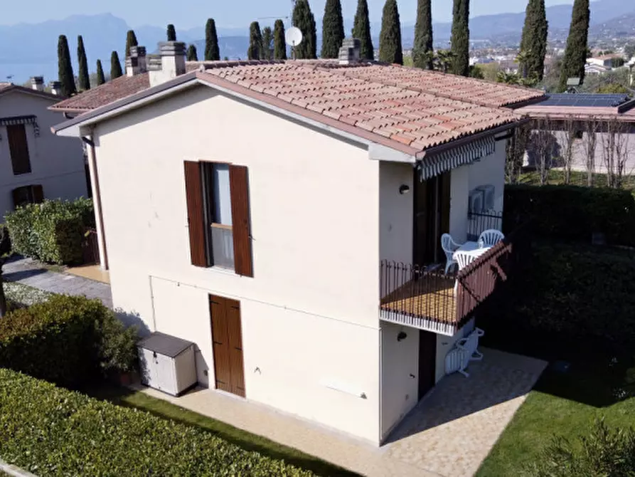 Immagine 12 di Appartamento in affitto  in via Monte Baldo a Lazise