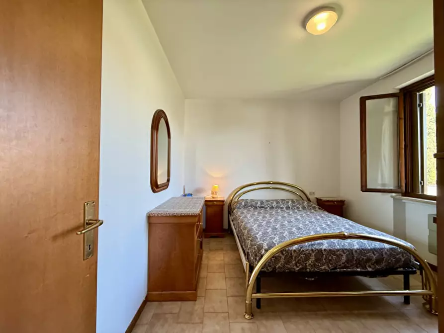 Immagine 23 di Appartamento in affitto  in via Monte Baldo a Lazise