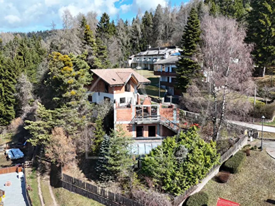 Immagine 6 di Casa indipendente in vendita  a Amblar-Don