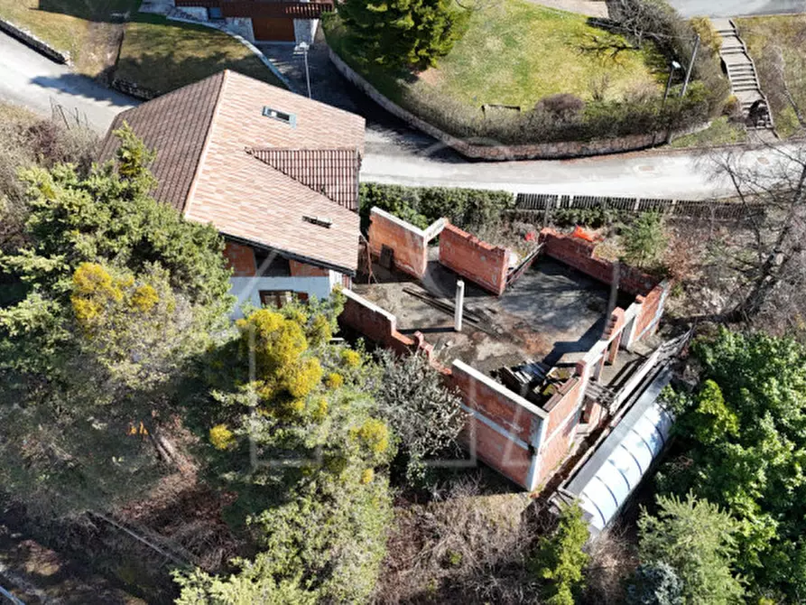 Immagine 8 di Casa indipendente in vendita  a Amblar-Don