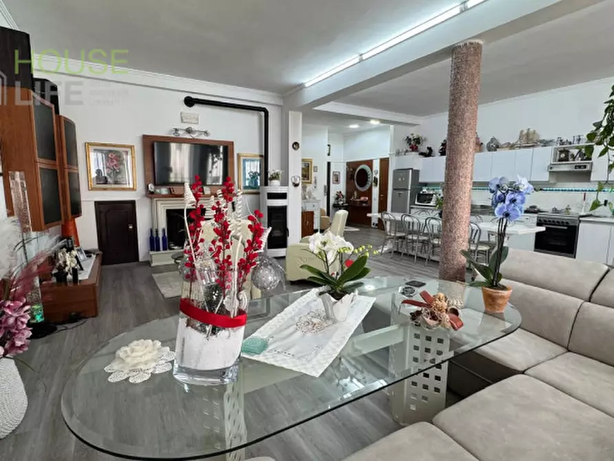 Immagine 5 di Appartamento in vendita  in via Milano a Monte Di Malo