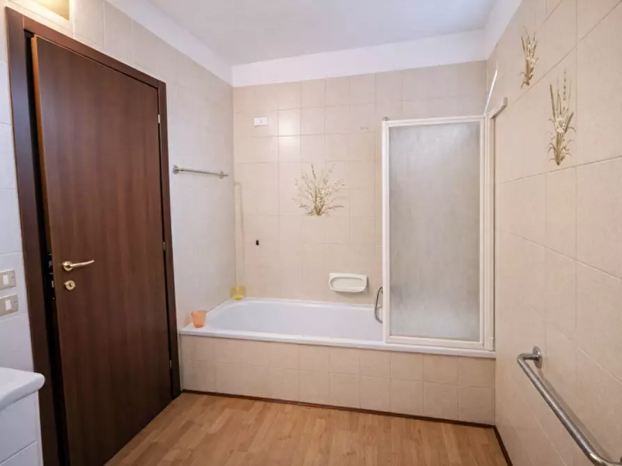 Immagine 21 di Appartamento in vendita  in VIA VERGA a San Bonifacio