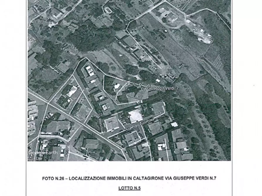 Immagine 2 di Magazzino in vendita  in VIA G VERDI N7-7/A - 7/B - 95041 Caltagirone (CT) a Caltagirone