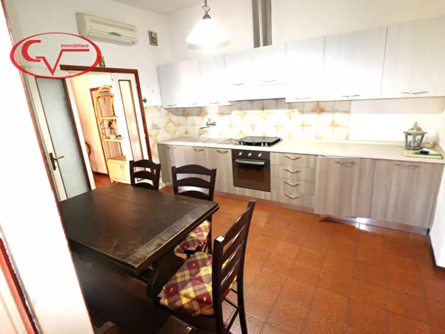 Immagine 10 di Villetta a schiera in vendita  in levanella a Montevarchi