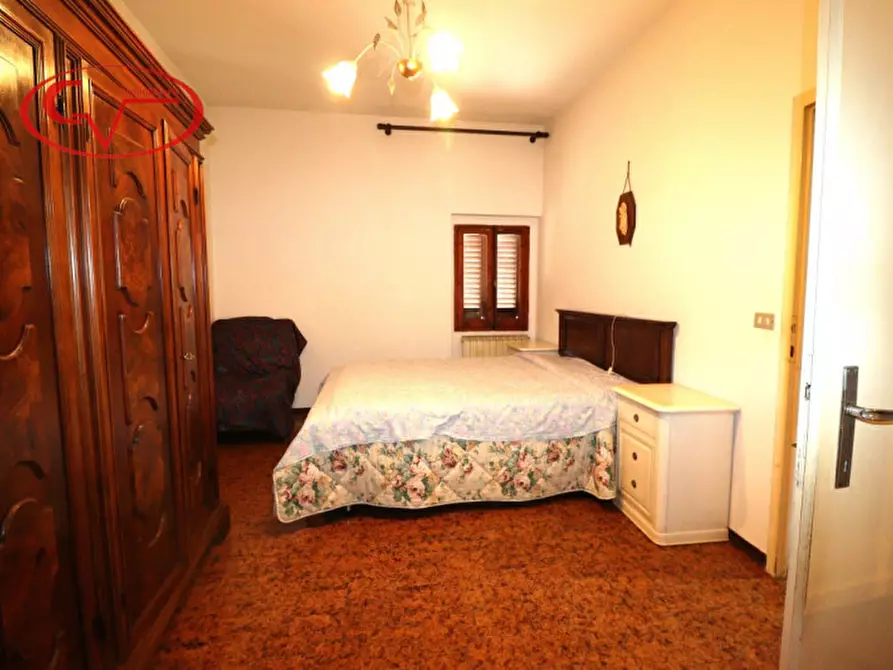 Immagine 12 di Villetta a schiera in vendita  in levanella a Montevarchi