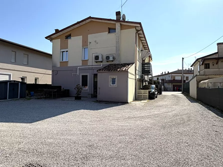 Immagine 35 di Appartamento in vendita  in Via Carlo Giorato a Ponte San Nicolò