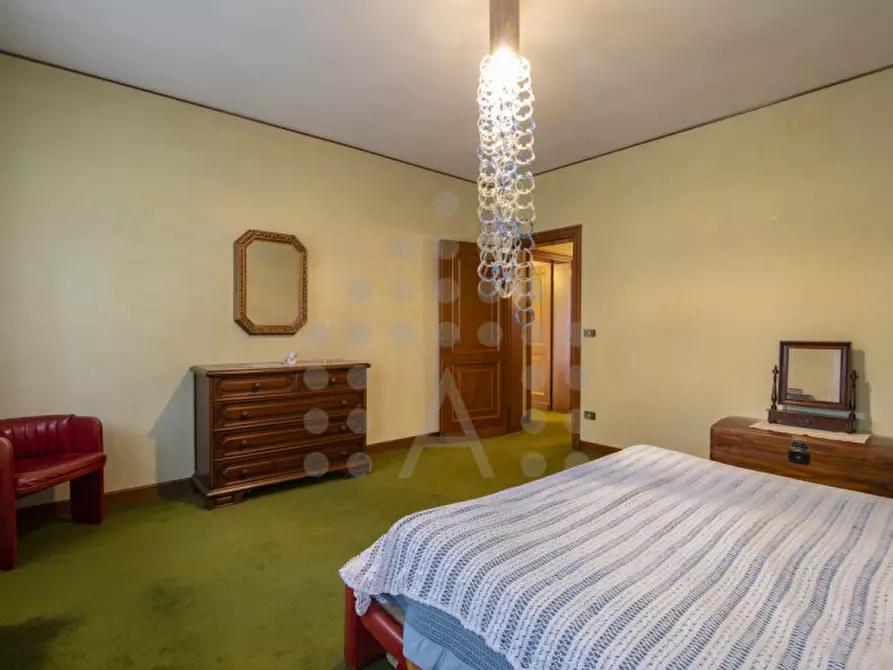 Immagine 43 di Villa in vendita  in Via Venezia a Selvazzano Dentro