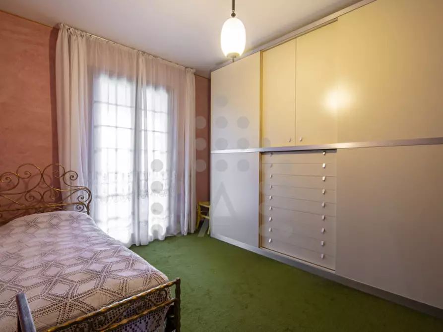 Immagine 45 di Villa in vendita  in Via Venezia a Selvazzano Dentro