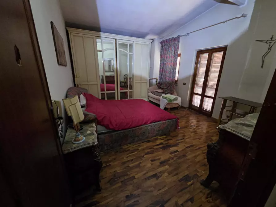 Immagine 17 di Villa in affitto  in via maresca a Roma