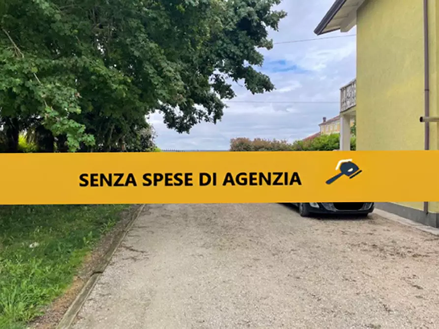 Immagine 1 di Casa bifamiliare in vendita  in Via Crosere, 30023 Concordia Sagittaria Venezia a Concordia Sagittaria